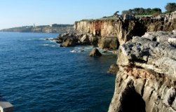 Hotel 4* in the district of Lisbon for Sale with 152 rooms, Restaurant, Bar, Swimming pool, Garden
