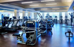 Сlothing Store + Fitness Center in New York, in Manhattan, for Sale, Lease Agreements end 2024-2025